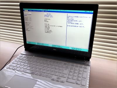 NEC LAVIEでBIOS設定画面が表示されている画像